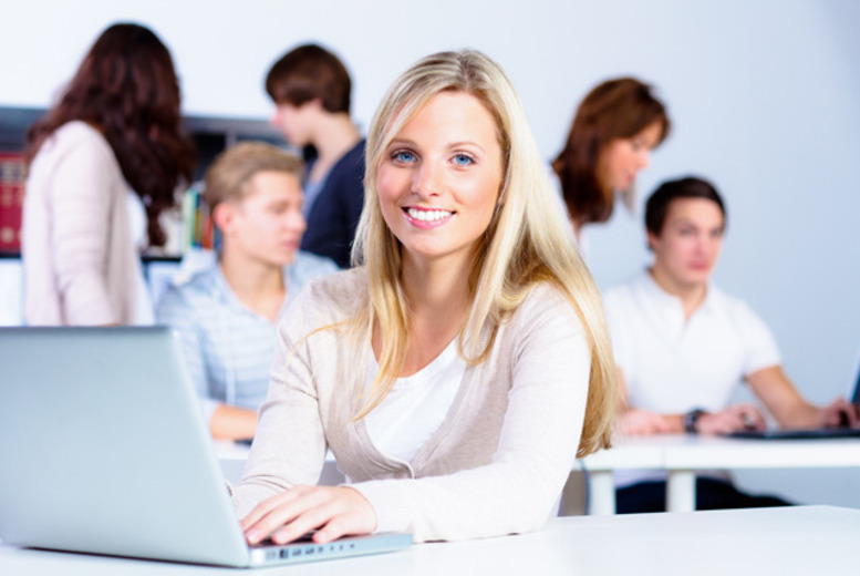 €18 instead of £337 for an online HR, bookkeeping and payroll course with Mary Jay Kenny - save 95%