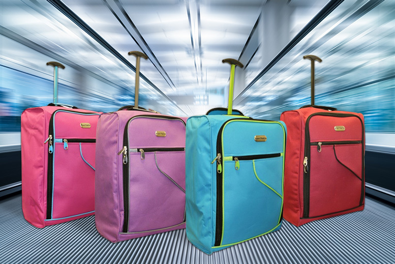£10.99 instead of £49.99 (from Pearl Fashion) for a lightweight cabin suitcase - save 78%