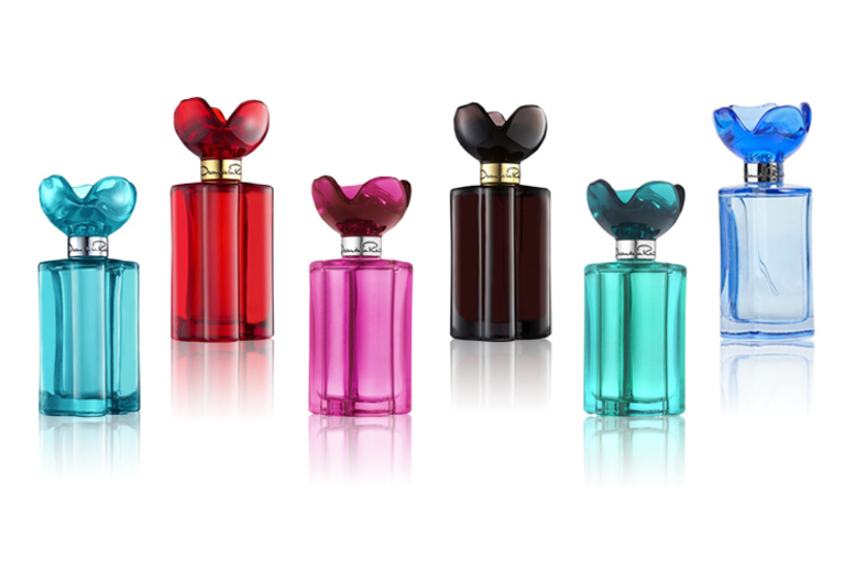 From £16 (from Deals Direct) for a 100ml Oscar De La Renta eau de toilette – choose from six fragrances!