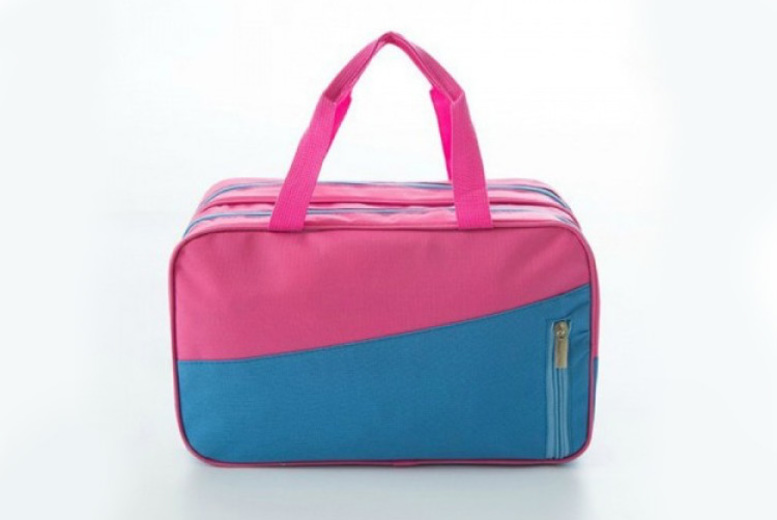 €12.99 instead of €34.72 (from Hey4Beauty) for a wet and dry separation bag - save 63%