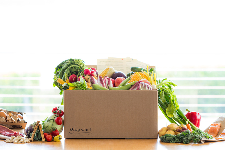 €14 instead of €29.85 for a DropChef box for one person including three gourmet meal recipes and ingredients from their classic plan, or €24 for a two-person plan - save up to 53% + DELIVERY INCLUDED!
