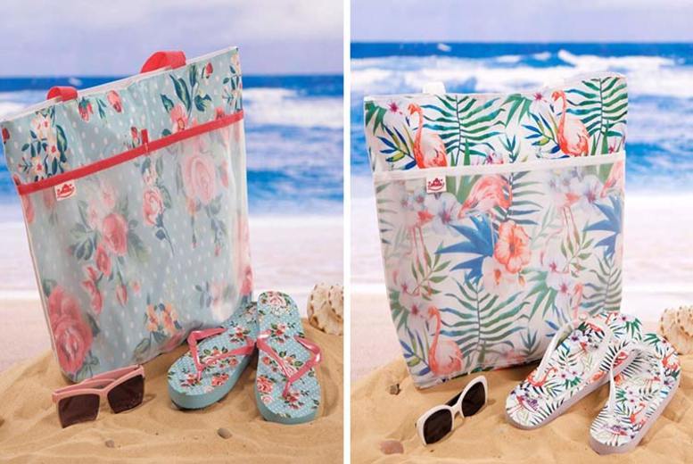 €11 instead of €21.77 (from Zohula) for a splash resistant beach bag and flip flops set – choose from two designs and save 49%