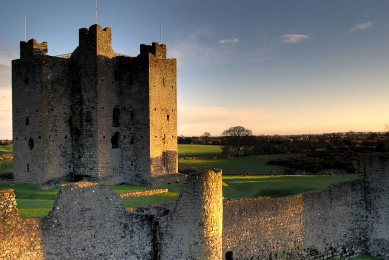 €99 (at Castle Arch Hotel, Meath) for an overnight stay for two people with breakfast, dinner, a glass of prosecco on arrival and late check out, or €169 for two nights - save up to 47%