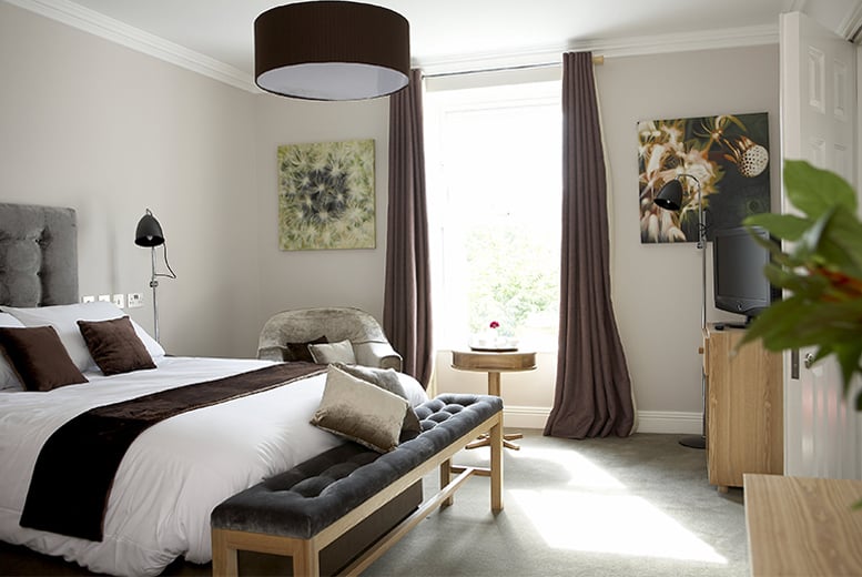 €138 (at Tulfarris Hotel & Golf Resort) for an overnight Blessington Lakes stay for two people with a glass of Prosecco, dinner, golf credit, breakfast and late checkout - save up to 28%