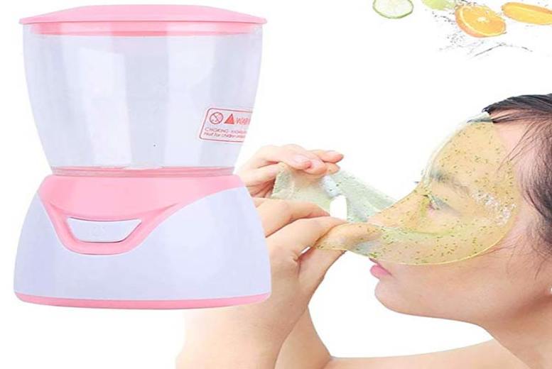 €29.99 instead of €96.92 (from Magic Trend) for an all natural fruit & vegetable face mask maker - save 69%