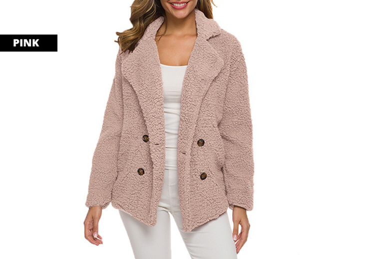 €19.99 instead of €41.47 (from Spezzee) for a fleecy winter teddy coat - choose from three colours and save 52%