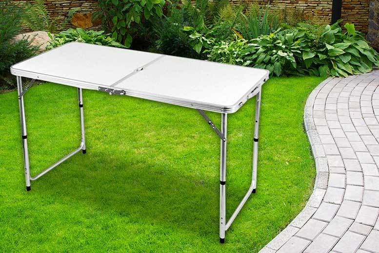 €29.99 instead of €81.47 (from Who Needs Shops) for a four-foot folding family picnic table - save 63%