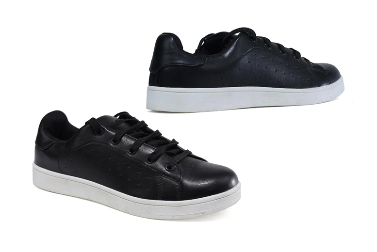 £14.99 (from Shoe Fest) for a pair of unisex casual trainers with styles options!