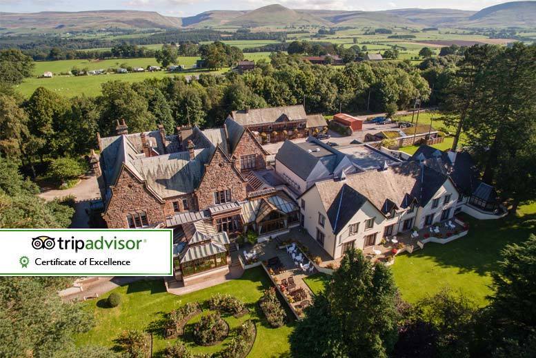 Late deals weekend breaks lake district