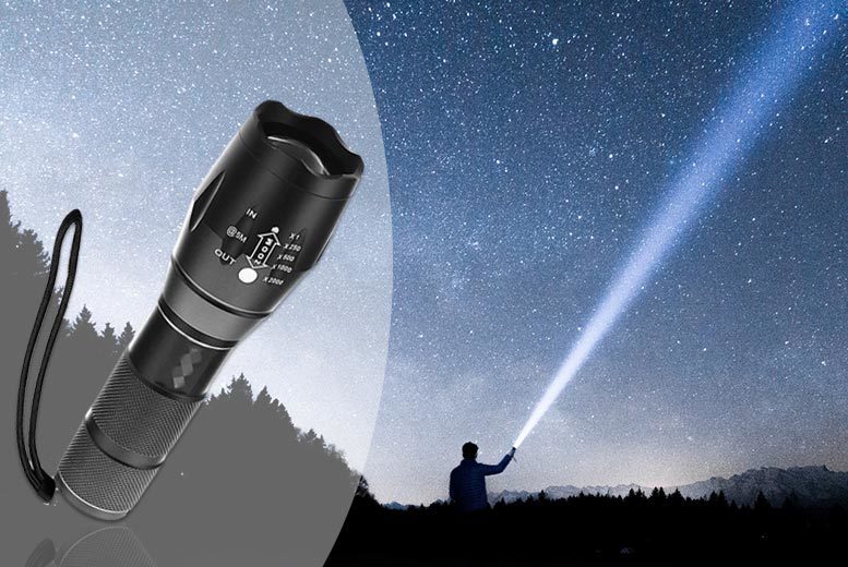 €8.99 instead of €53.42 (from Charles Oscar) for an outdoor military-style flashlight - save 83%