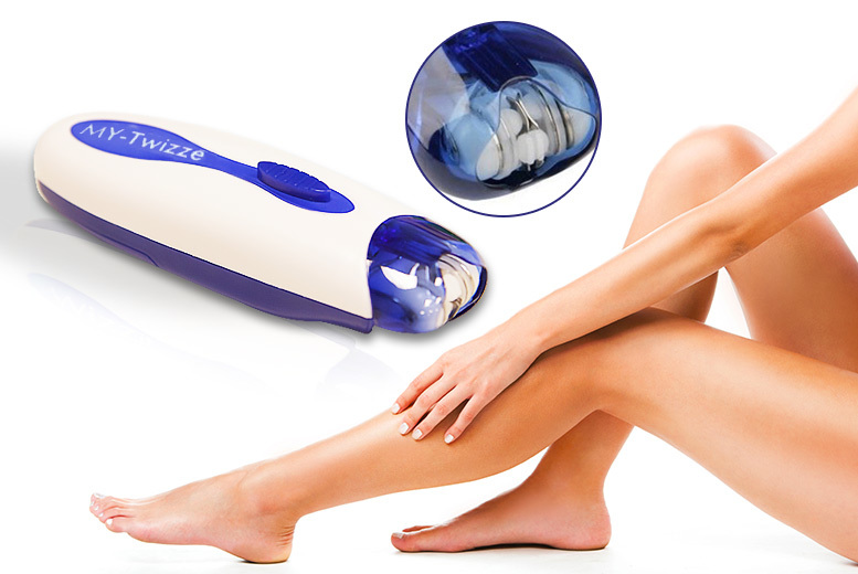 €8.99 instead of €28.43 (from Forever Cosmetics) for a face and body epilator - save 68%