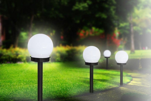 4 Solar Powered White Garden Globes Ping Livingsocial