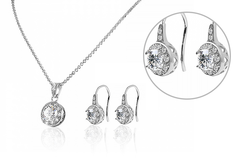 €14 instead of €146.09 (from Your Ideal Gift) for a clear crystal solitaire pendant and drop - save 90%